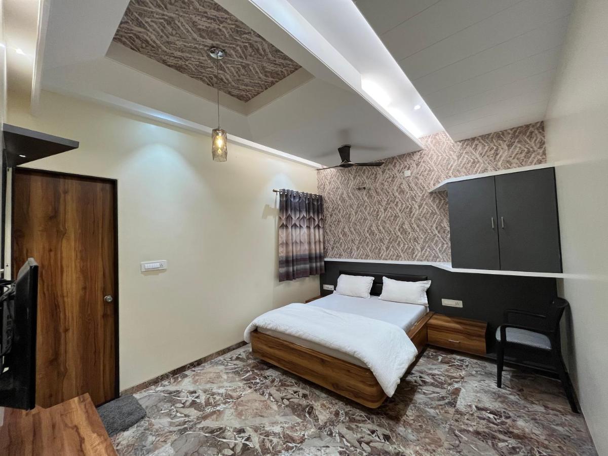 Hotel Aryadeep Phardāpur Exterior photo